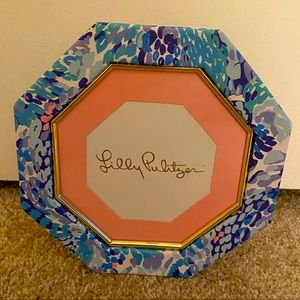 Lilly Pulitzer Frame